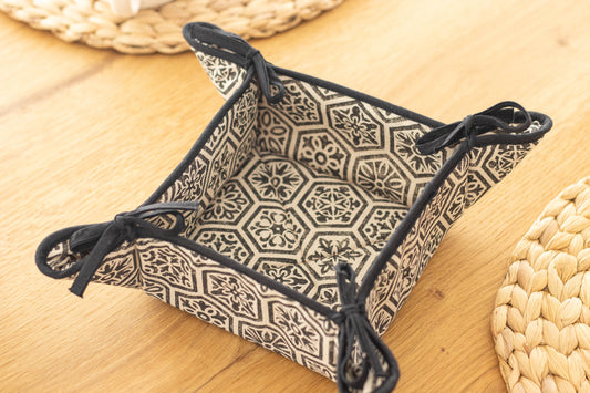CESTO DE PÃO EM TECIDO HEXA NOIR