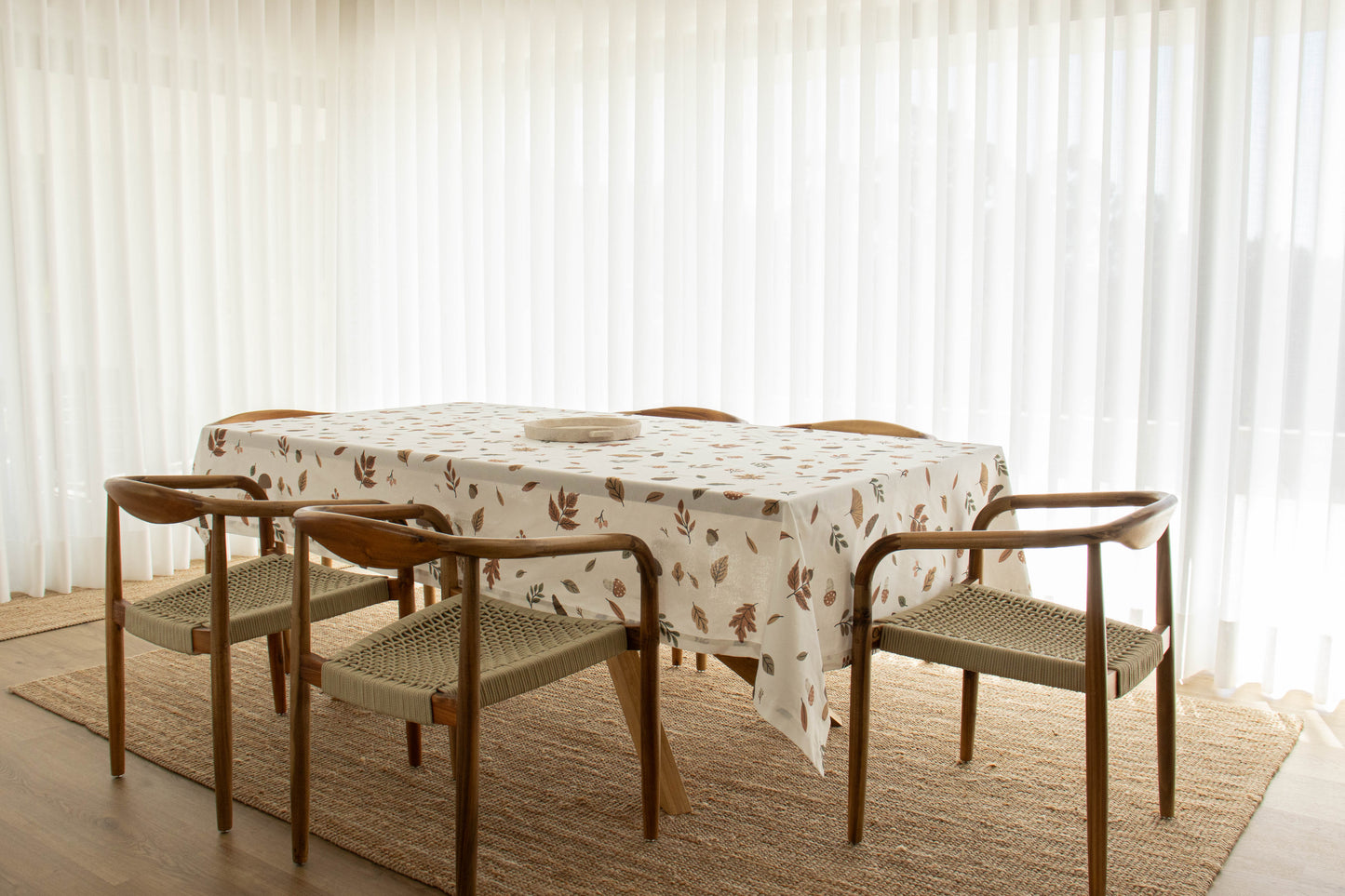 Toalha de Mesa - FOLHAS DE OUTONO