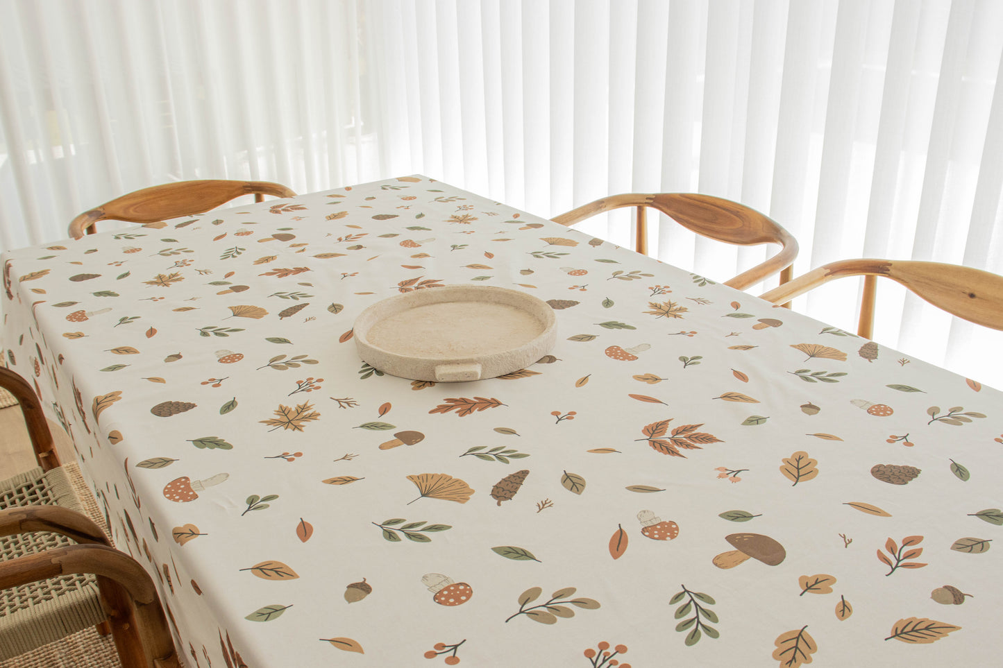 Toalha de Mesa - FOLHAS DE OUTONO